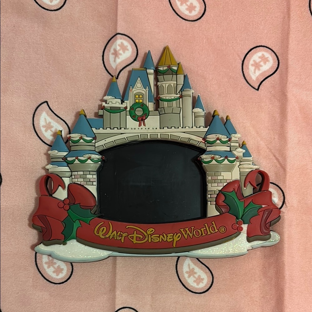 ☘️ BOGO FREE ☘️ Vintage Walt Disney World Castle Photo Frame